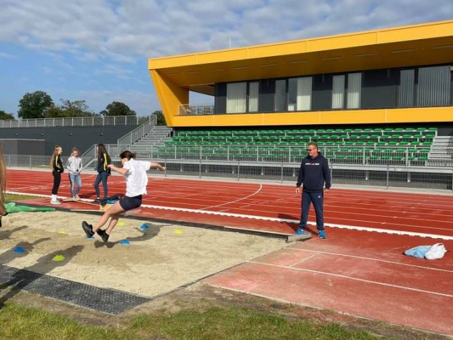 https://papaiac.hu/wp-content/uploads/2021/10/Banhidi-Mark-emlekverseny-atletikai-centrum-papai-atletikai-club-640x480.jpg