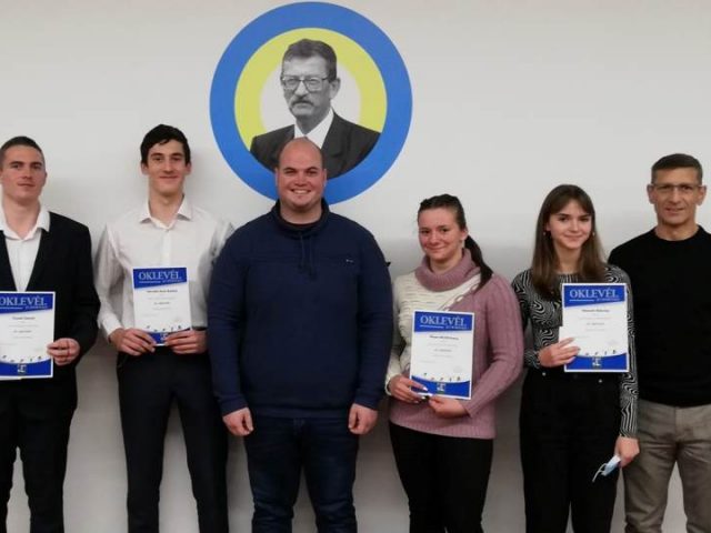 https://papaiac.hu/wp-content/uploads/2021/12/Papa-Atletikai-Club-Jo-tanulo-jo-sportolo-dijjazottak-1-640x480.jpg