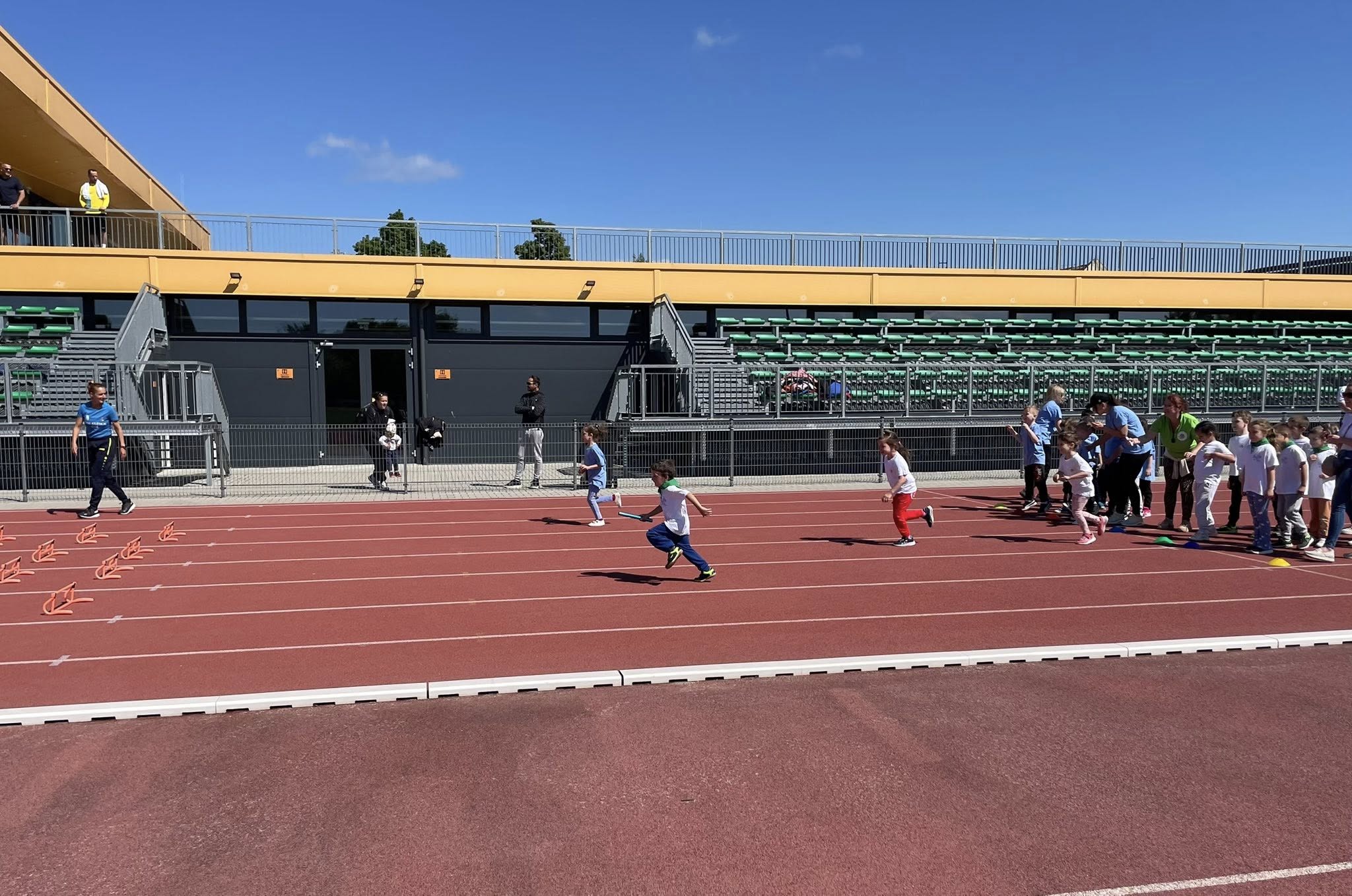 “Fuss, ugorj, dobj..” sport nap, atlétikai teljesítménypróba 2026.05.18 - Pápa - Pápai Atlétikai Club-6